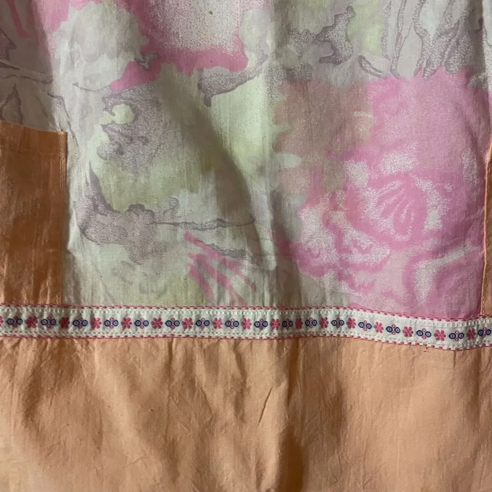 #5759 Womens Pink and Orange Half Apron with Pockets